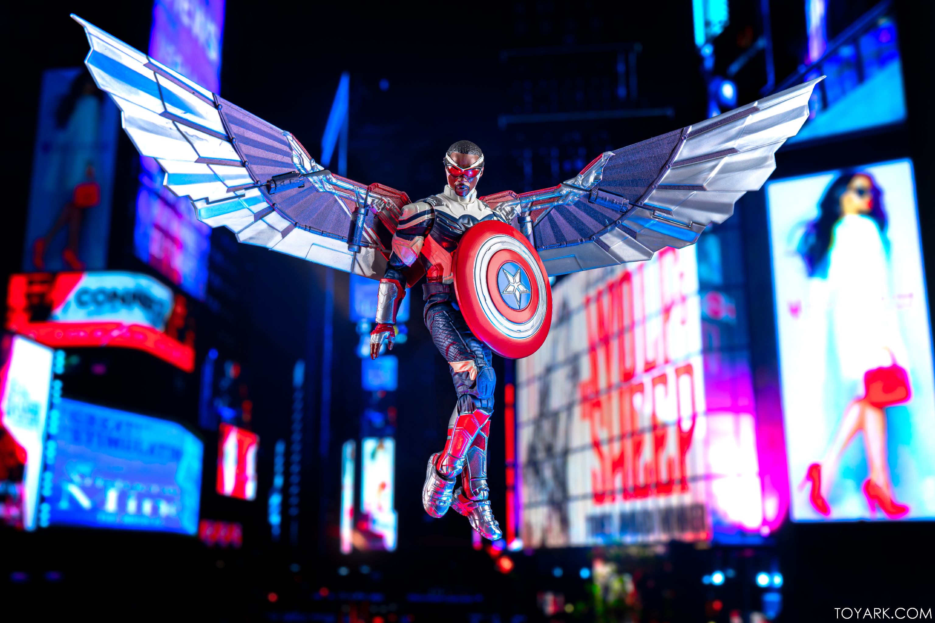 x Marvel Legends D Captain America 06 x Marvel Legends D Captain America 06