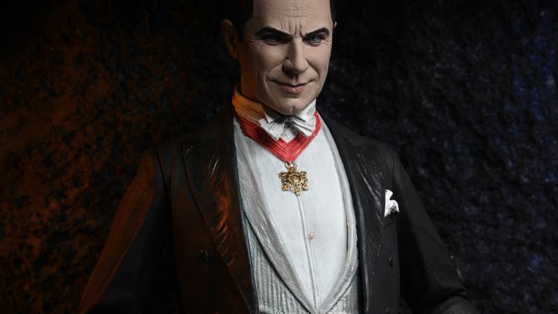 NECA Dracula Preview