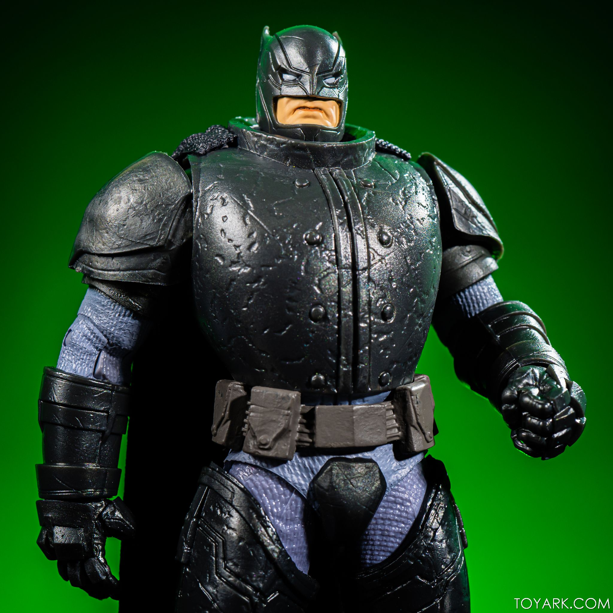 DCM TFKR Armor Batman 02 DCM TFKR Armor Batman 02