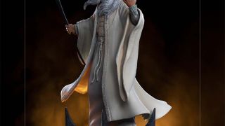 LOTR iron studios saruman 5