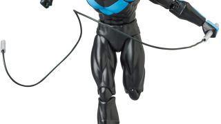 MAFEX Hush Nightwing 006