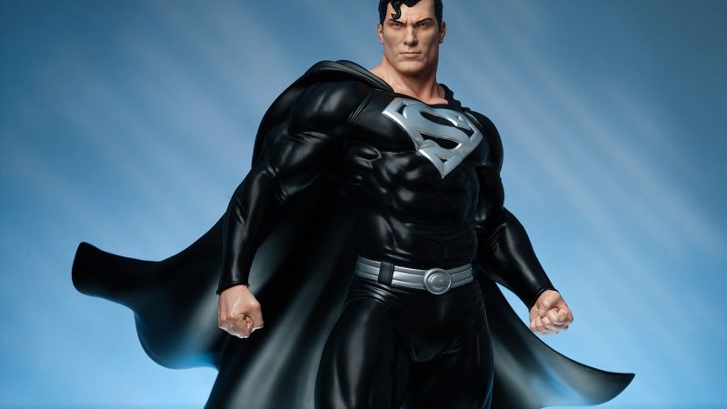 Tweeterhead Black Suit Superman 006