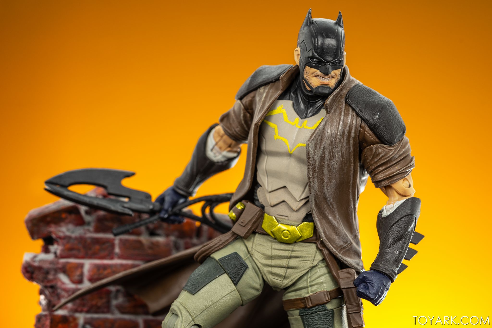 DCM Dark Detective Batman 016 DCM Dark Detective Batman 016