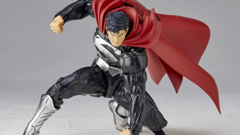 superman black revoltech bbts exclusive 1