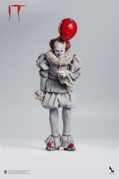 IT (2017) Pennywise フィギュア Amazon.com: McFarlane Toys - WB 100: Pennywise (It Chapter