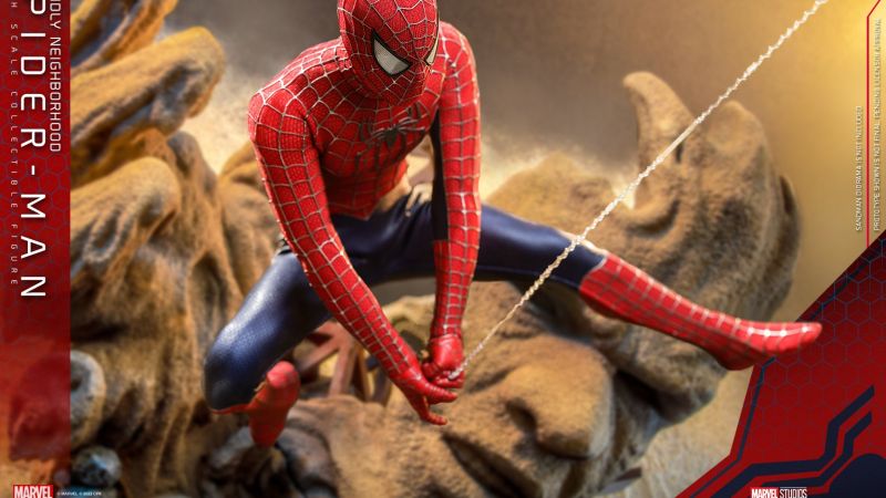 Hot Toys Friendly Neighborhood Spider Man 016