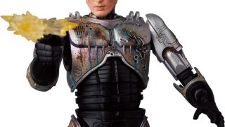 MAFEX Battle Damaged Robocop 009