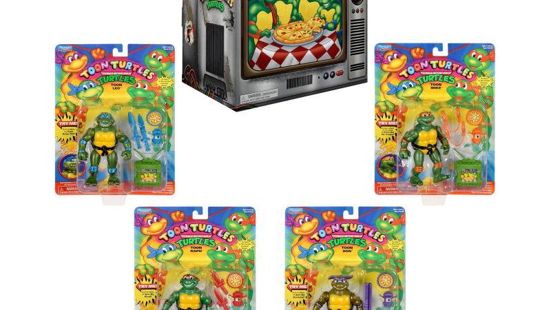 Teenage Mutant Ninja Turtles: Classic 4 Turtles 4-Pack Figure Bundle by  Playmates Toys