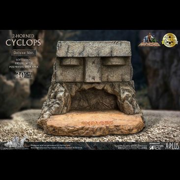 The 7th Voyage of Sinbad - 2-Horned Cyclops Statue by X-Plus