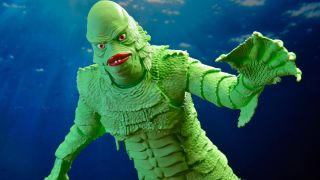 NECA Creature from the Black Lagoon Glow In The Dark Con Exclusive 2023 13