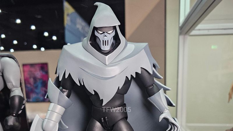 SDCC 23 Mondo 002