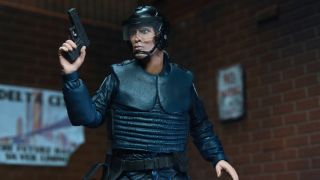 Neca Alex Murphy Figure 001