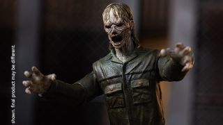 Hiya Dark Eyes Walker 001
