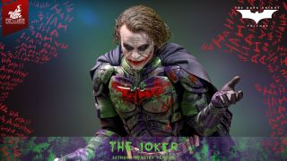 Hot Toys TDK Joker Batman Imposter 001