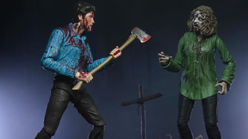 NECA Evil Dead Ash and Cheryl 001