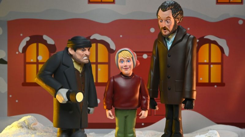 NECA Home Alone Toony 001