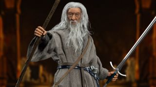 Beast Kingdom Gandalf the Grey 005