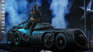 Hot Toys Batmissile Vehicle 003