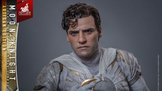 Hot Toys Moon Knight Artisan 014