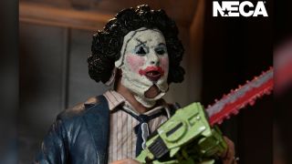 NECA TCM 50th Pretty Woman Leatherface 002