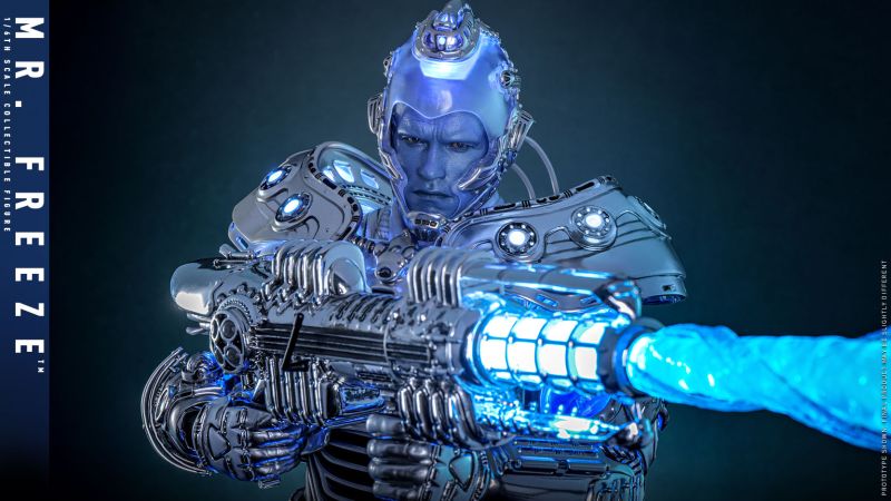 Batman & Robin - Hot Toys Mr. Freeze Figure - The Toyark - News