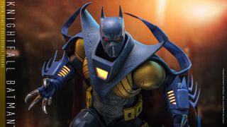 Hot Toys Knightfall Batman 016