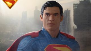 Mezco Superman 2025 One12 001