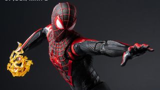 Marvel DLX Miles Morales Spider Man 008