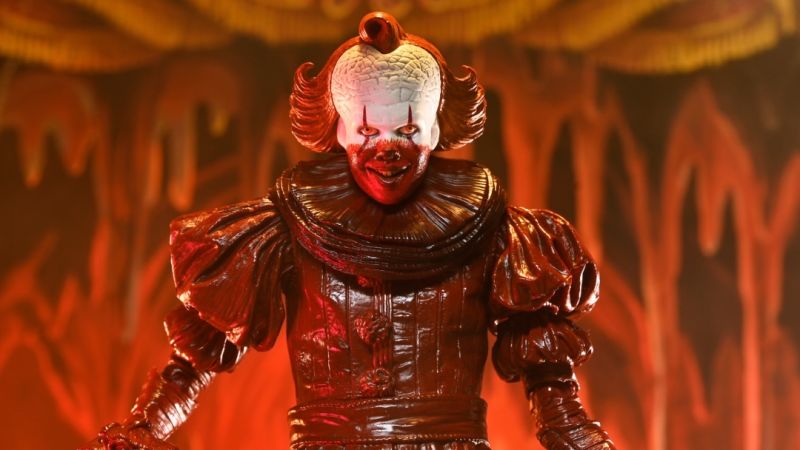 NECA IT Welcome To Derry Bloody Pennywise 002