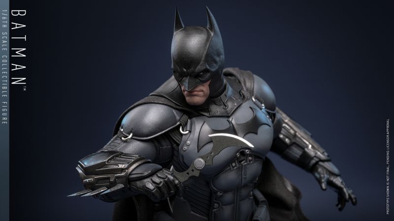 Hot Toys Batman Arkham Origins 016