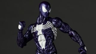 Revoltech Purple Symbiote Spider Man 003